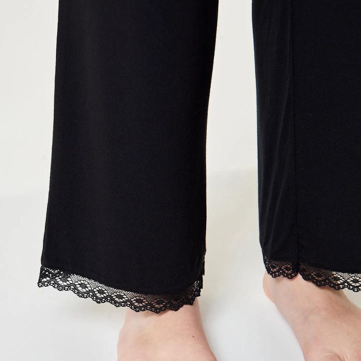 CCDK Jasmin - Black - 622703-4600