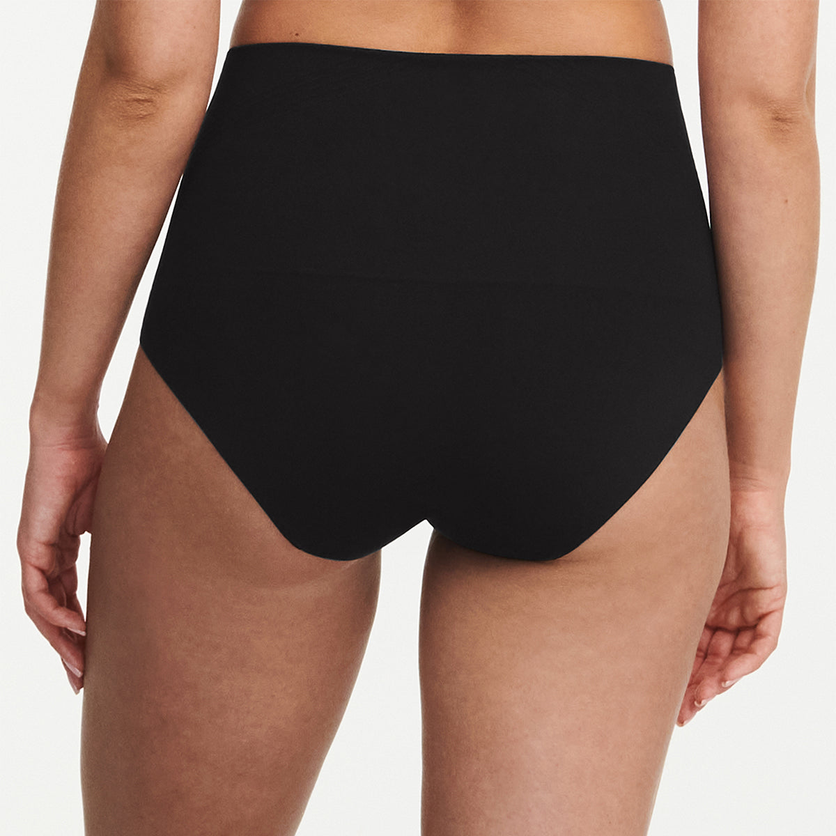 Chantelle Smooth Comfort Shapewear - Black - C10U70-011