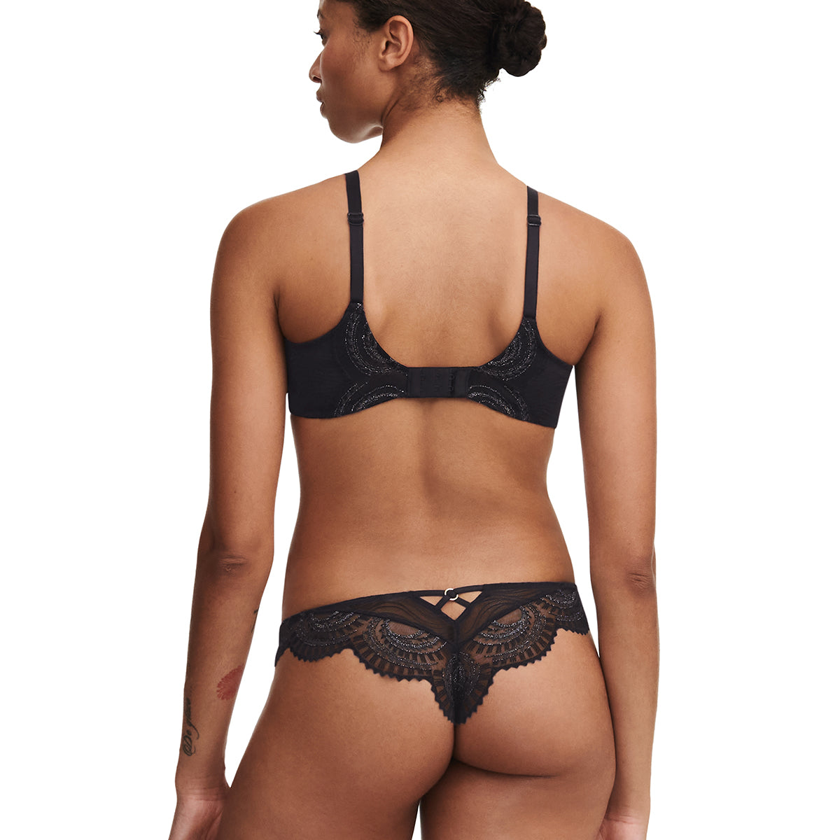 Chantelle Mystic Dream balconette BH, sort - C11YM5 - 03M - Black/Silver Lurex