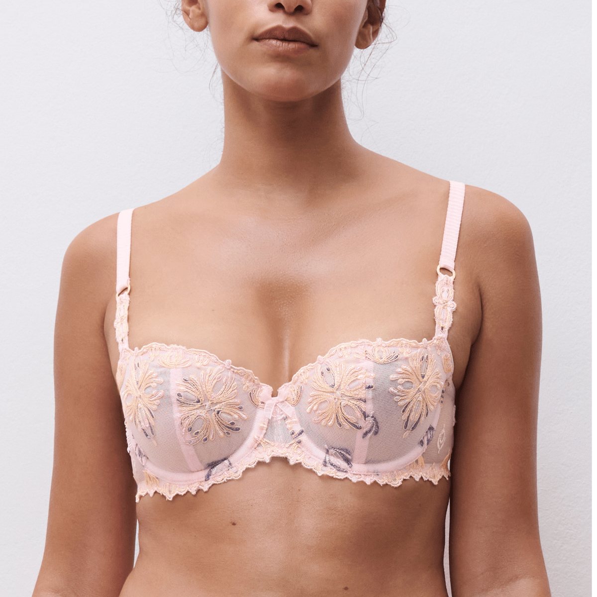 Chantelle Champs Elysées balconette BH, lyserød - C26050 - A30 - Nymphea Pink Multico