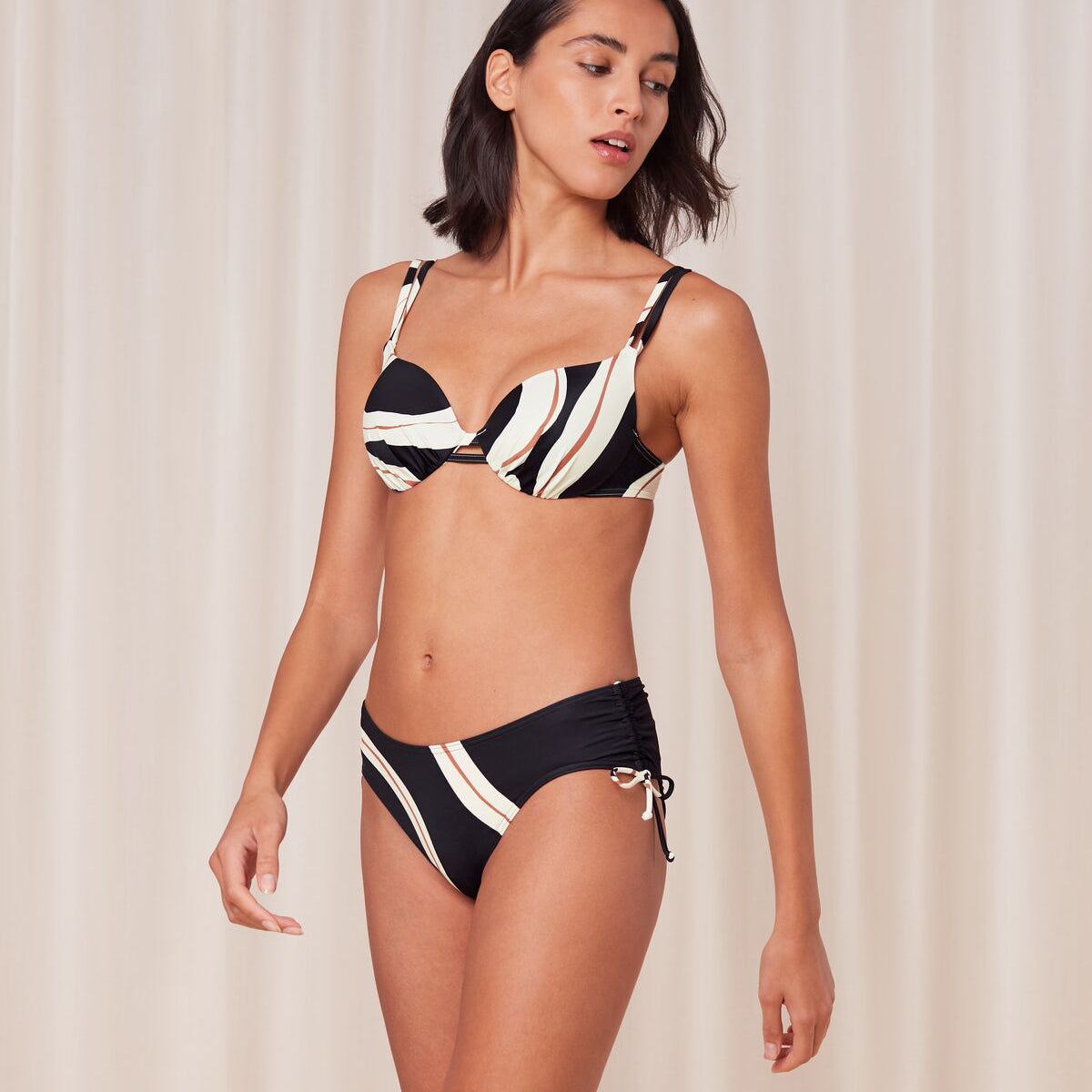 Triumph Summer Allure bikini top med bøjle, sort - 10214509 - 0034 - Black Combination