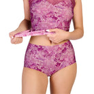 Ten Cate Secrets Lace maxi trusse, lilla - 31758 - 6251 - Inked Flowers