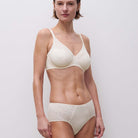 Chantelle EasyFeel Norah BH med bøjle, natural - C13F10 - 0NL - Talc