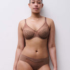 Chantelle EasyFeel Norah BH med bøjle, brun - C13F10 - C60 - Wild Brown