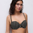 Chantelle Sauvage bandeau bikinitop, sort - C17UNK - C68 - Dolce