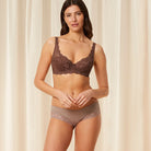 Triumph Amourette 300 WHP - Cocoa Sugar - 10166798-1987